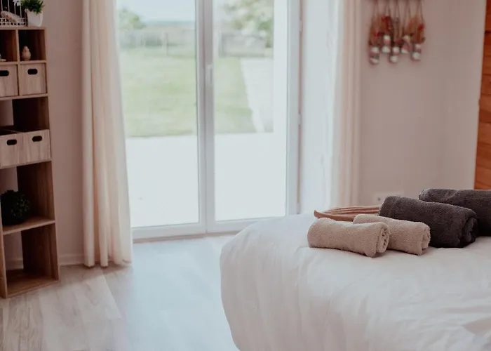 Сasa de vacaciones 4 Avec Bien-etre Et Terrasses Au Coeur Du Marais Breton - Fr-1-426-559