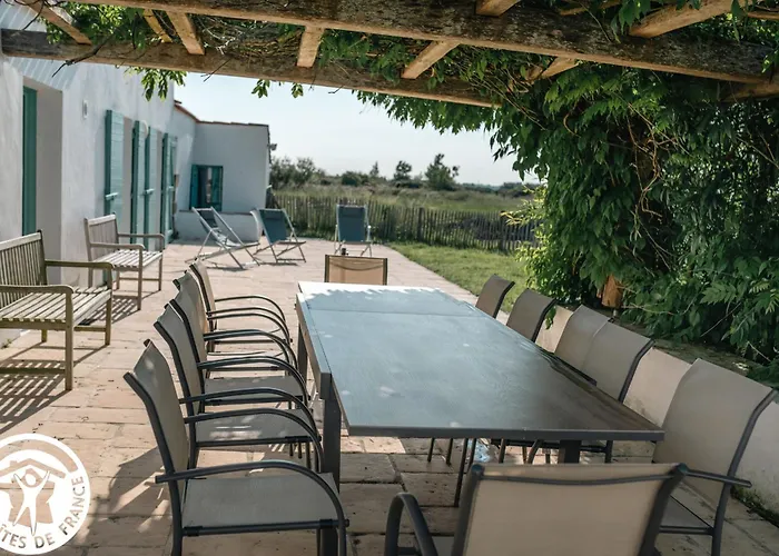 Сasa de vacaciones 4 Avec Bien-etre Et Terrasses Au Coeur Du Marais Breton - Fr-1-426-559